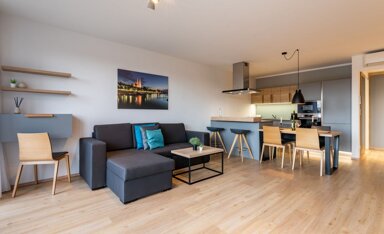 Wohnung zur Miete Wohnen auf Zeit 3.600 € 3 Zimmer 76 m² frei ab 01.10.2024 Babostr. Innerer Osten Regensburg 93055