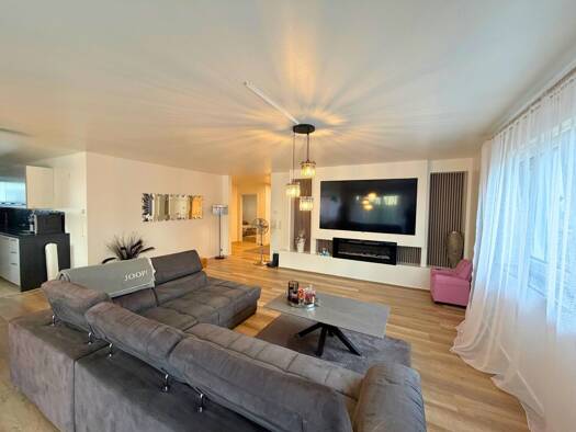 Wohnung zur Miete 1.500 € 4 Zimmer 125,1 m² 1. Geschoss Sparwiesen Uhingen 73066