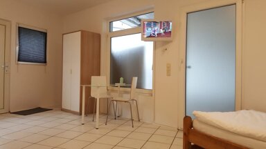 Wohnung zur Miete Wohnen auf Zeit 1.350 € 1 Zimmer 29 m² frei ab sofort Merkenicherstr. Niehl Köln 50735