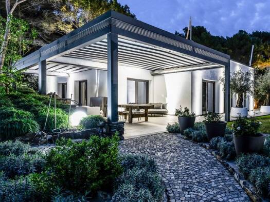 Haus zum Kauf 2.600.000 € 7 Zimmer 310 m² 2.530 m² Grundstück Andora 17051