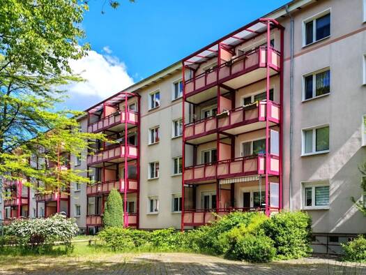 Wohnung zur Miete 334 € 3 Zimmer 62,4 m² 3. Geschoss frei ab sofort Collinsstraße 12 Hoyerswerda 02977