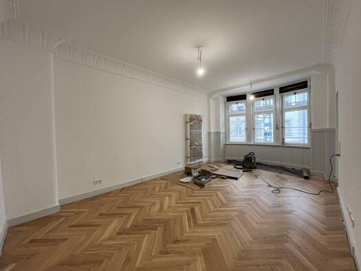 Wohnung zur Miete 1.950 € 3 Zimmer 93,2 m² 1. Geschoss frei ab 01.02.2026 Johannesstraße 92 West Stuttgart 70176