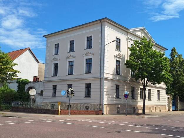 Haus zum Kauf 500.000 € 23 Zimmer 2.667 m² Grundstück Köthen Köthen (Anhalt) 06366