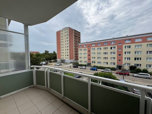 Wohnung zur Miete 337 € 2 Zimmer 47,2 m² 2. Geschoss frei ab sofort Archenholdring 11 Eisenhüttenstadt Eisenhüttenstadt 15890
