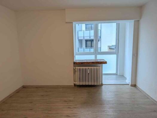 Wohnung zur Miete 444 € 1 Zimmer 24,6 m² 2. Geschoss frei ab sofort Maxfeld Nürnberg 90409
