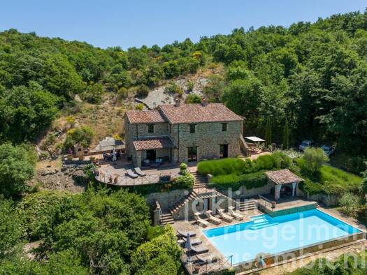 Haus zum Kauf 1.595.000 € 332 m² 8.014 m² Grundstück Castiglion Fiorentino 52043