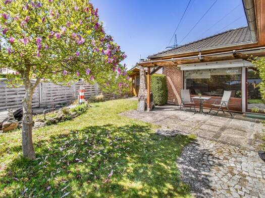Doppelhaushälfte zum Kauf 219.000 € 3 Zimmer 113 m² 600 m² Grundstück Rönnebeck Nord 28777