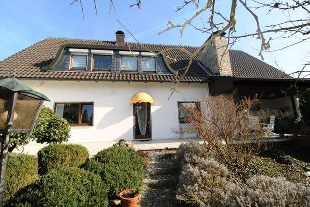 Immobilie in Burgkunstadt - Mehrgenerationenhaus mit drei Wohneinheiten auf einer Grundstücksgröße von 876 m² - Bild 4