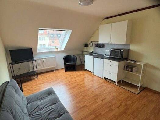 Wohnung zur Miete 420 € 1 Zimmer 25 m² 3. Geschoss frei ab 01.01.2026 Innenstadt Schweinfurt 97421