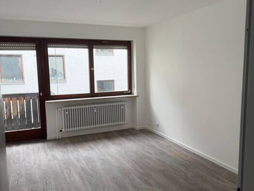 Wohnung zur Miete 630 € 3 Zimmer 59,9 m² 2. Geschoss frei ab sofort Burghausen 84489