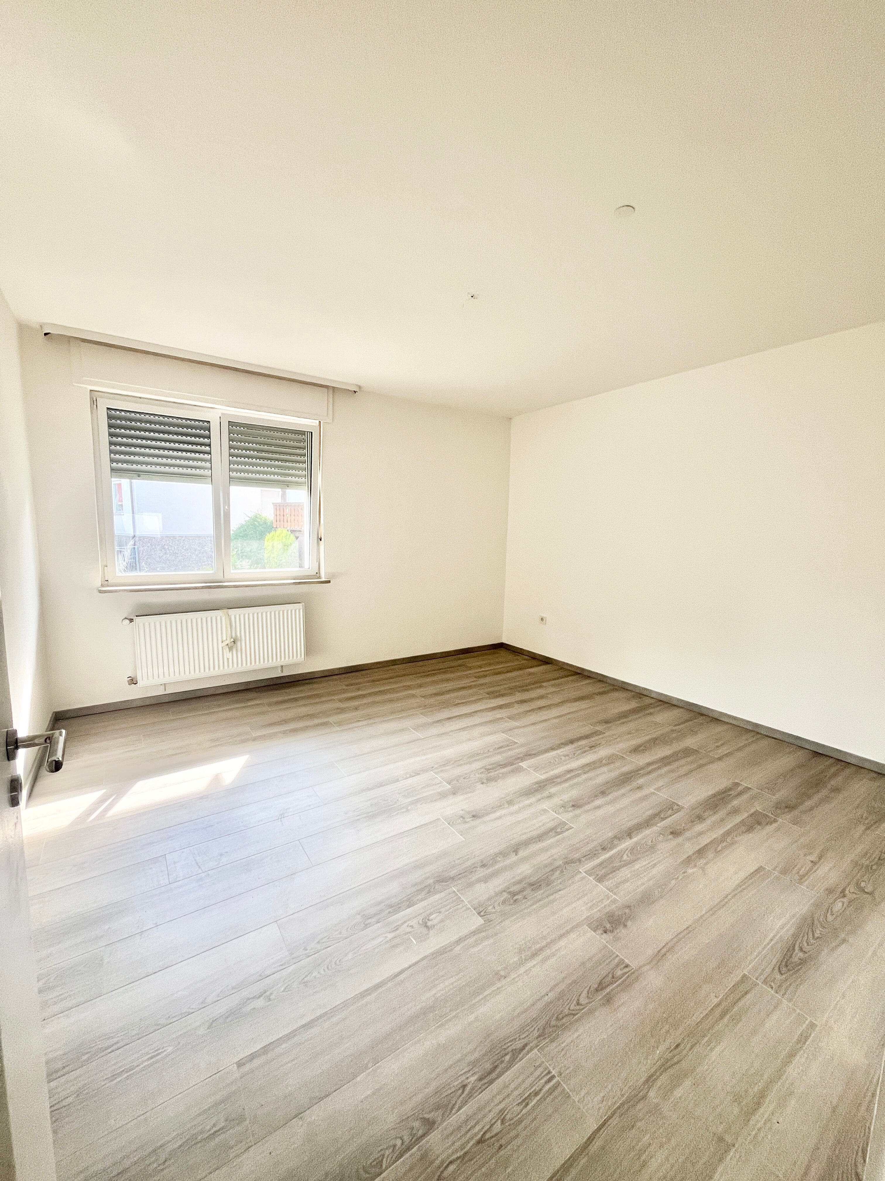 Wohnung zur Miete 750 € 3 Zimmer 75 m²<br/>Wohnfläche EG<br/>Geschoss ab sofort<br/>Verfügbarkeit Wenighösbach Hösbach 63768