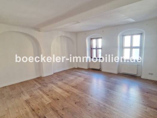 Wohnung zur Miete 450 € 2 Zimmer 60,4 m² 1. Geschoss Naumburg Naumburg (Saale) 06618