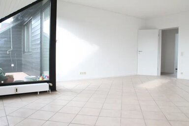 Wohnung zum Kauf provisionsfrei 108.000 € 3 Zimmer 80 m² frei ab sofort Stadionring 3 Zentrum Ratingen 40878