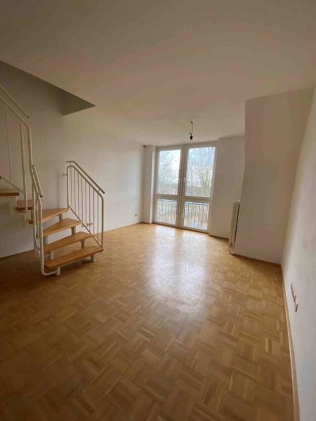Wohnung zur Miete 580 € 2 Zimmer 66 m² Dachgeschoss frei ab 30.07.2025 Blücherstr. 24 Nordviertel Essen 45141
