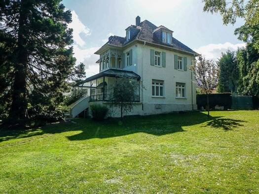 Villa zum Kauf provisionsfrei 1.575.000 € 7 Zimmer 491 m² 1.231 m² Grundstück Bodenheim 55294
