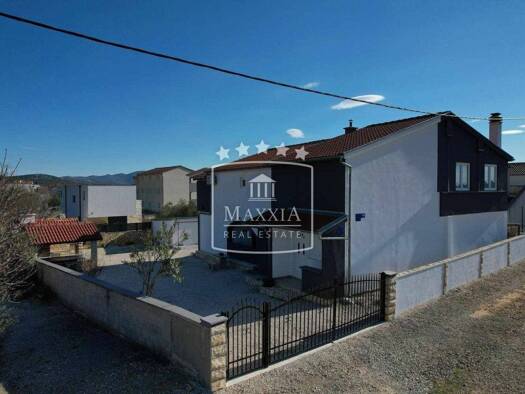 Einfamilienhaus zum Kauf 369.000 € 10 Zimmer 283 m² Maslenica, Jasenice Jasenice 23243