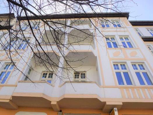 Wohnung zur Miete 930 € 3 Zimmer 102 m² 1. Geschoss Olvenstedter Str. 49a Stadtfeld Ost Magdeburg 39108