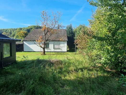 Einfamilienhaus zum Kauf 325.000 € 6 Zimmer 170 m² 908 m² Grundstück frei ab 01.02.2026 Wengenroth Westerburg 56457