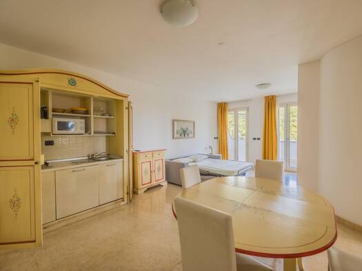 Wohnung zum Kauf 385.000 € 3 Zimmer 91 m² frei ab sofort Desenzano del Garda