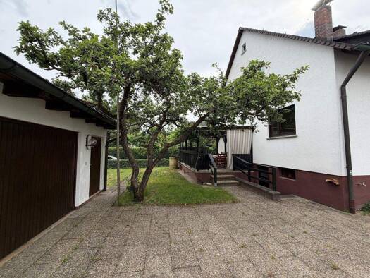 Einfamilienhaus zum Kauf 460.000 € 6 Zimmer 119,4 m² 739 m² Grundstück frei ab sofort Moosbach Feucht 90537