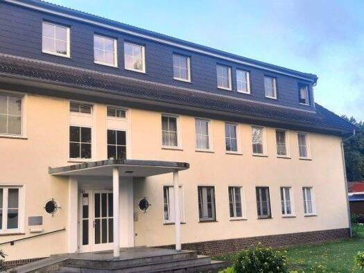 Wohnung zur Miete 316 € 2 Zimmer 45,1 m² 1. Geschoss frei ab sofort Lohsa 02999