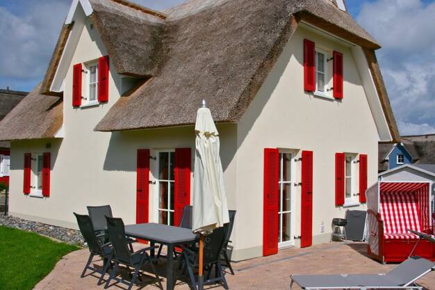 Haus zum Kauf provisionsfrei 645.000 € 3 Zimmer 105 m² 468 m² Grundstück Glowe Glowe 18551