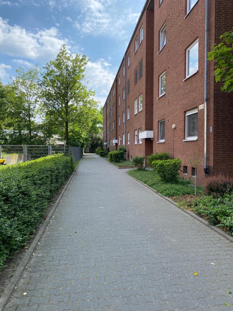 Wohnung zum Kauf provisionsfrei 240.000 € 3 Zimmer 76,3 m²<br/>Wohnfläche 1.<br/>Geschoss Eller Düsseldorf 40229