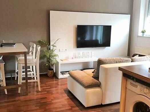 Wohnung zur Miete 625 € 2 Zimmer 47 m² Geschoss 3/5 frei ab 01.12.2026 Karolinenstraße 56 Südstadt Fürth 90763