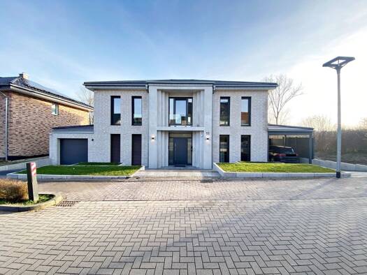 Einfamilienhaus zum Kauf 1.330.000 € 5 Zimmer 250 m² 1.080 m² Grundstück Leopoldshöhe 33818