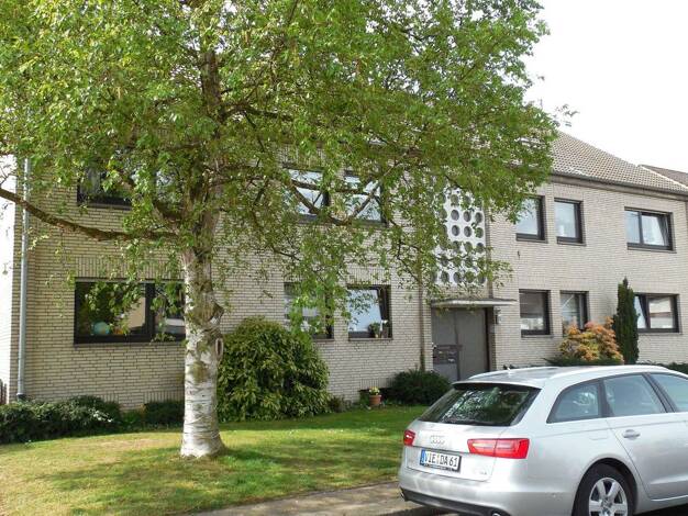 Wohnung zur Miete 360 € 1 Zimmer 45 m² 2. Geschoss Einsteinstraße 22 Vinn Moers 47447