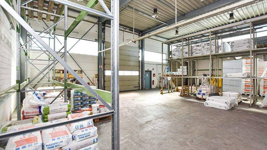 Lagerhalle zur Miete 3.535 € 324 m² Lagerfläche Godshorn Langenhagen 30855