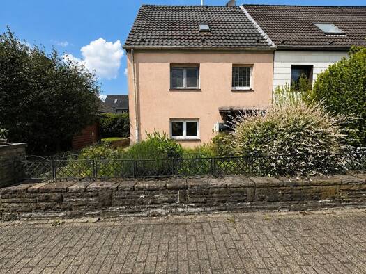 Doppelhaushälfte zum Kauf 299.000 € 7 Zimmer 120 m² 256 m² Grundstück Saarn Mülheim an der Ruhr 45481