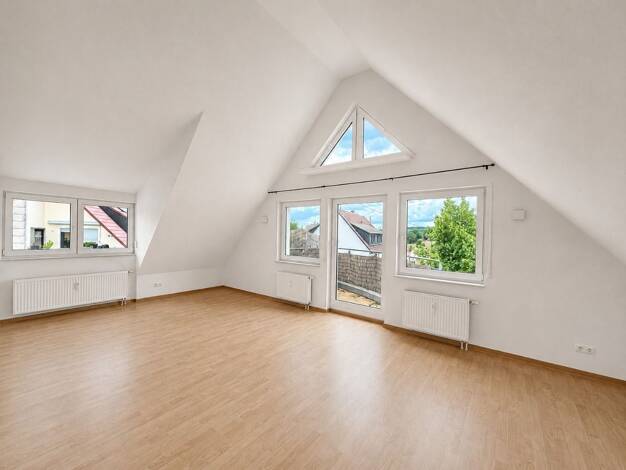 Wohnung zum Kauf 215.000 € 2 Zimmer 48,5 m² 2 Geschosse frei ab sofort Musberg Leinfelden-Echterdingen 70771
