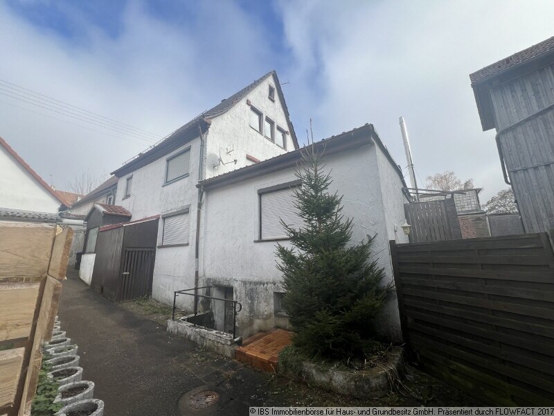 Einfamilienhaus zum Kauf 129.000 € 5 Zimmer 135 m²<br/>Wohnfläche 305 m²<br/>Grundstück Gerabronn Gerabronn 74582