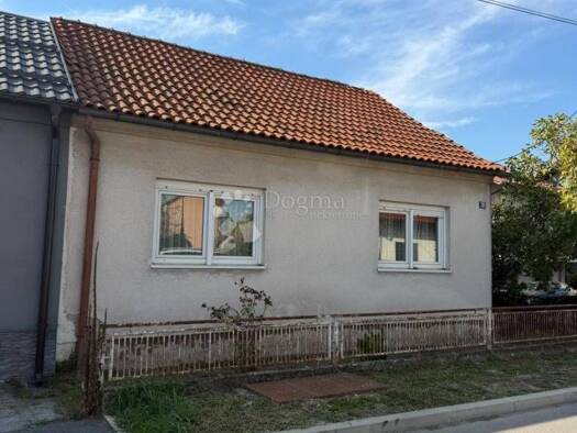 Einfamilienhaus zum Kauf 126.000 € 3 Zimmer 88 m² Zibel, Sisak Sisak 44000