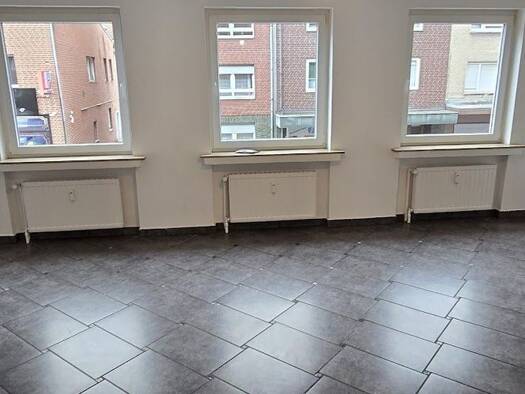 Wohnung zur Miete 449 € 3 Zimmer 77,3 m² 1. Geschoss frei ab 15.08.2026 Schalker Str. 173 Schalke Gelsenkirchen 45881