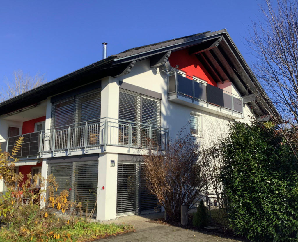 Mehrfamilienhaus zum Kauf 748.000 € 10,5 Zimmer 346 m²<br/>Wohnfläche 855 m²<br/>Grundstück Christazhofen Argenbühl-Christazhofen 88260