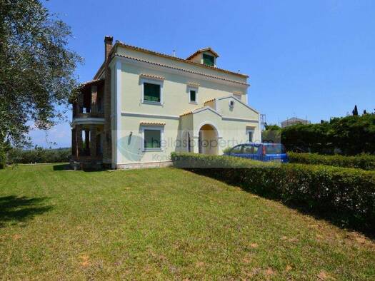Villa zum Kauf 800.000 € 6 Zimmer 330 m² 4.000 m² Grundstück Municipality of Central Corfu and Diapontia Islands 49100