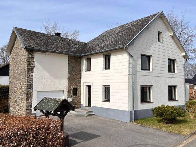 Einfamilienhaus zum Kauf 149.000 € 7 Zimmer 132 m² 587 m² Grundstück Kalterherberg Monschau 52156