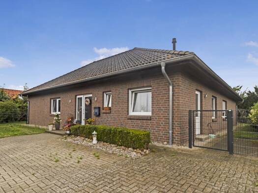 Bungalow zum Kauf 385.000 € 6 Zimmer 161 m² 901 m² Grundstück Buendorf Dahlenburg 21368