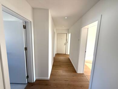 Wohnung zur Miete 1.100 € 2 Zimmer 55,4 m² 4. Geschoss frei ab sofort Bobingen Bobingen 86399