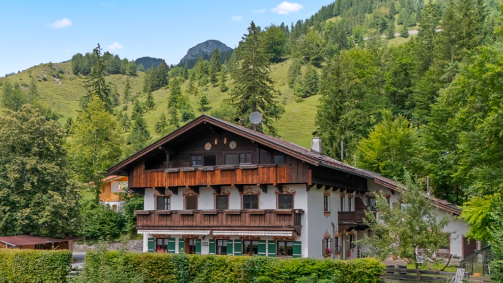 Mehrfamilienhaus zum Kauf 1.200.000 € 25 Zimmer 550 m² 2.404 m² Grundstück Bayrischzell 83735