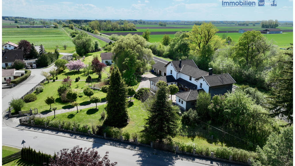 Einfamilienhaus zum Kauf 599.000 € 7 Zimmer 197 m² 2.440 m² Grundstück Lamerdingen 86862