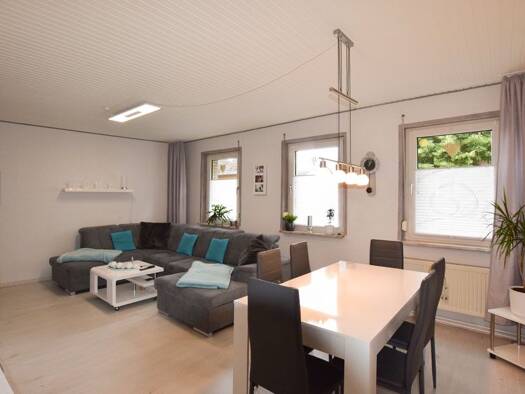 Einfamilienhaus zum Kauf 150.000 € 8 Zimmer 172 m² 338 m² Grundstück Königslutter Königslutter am Elm 38154