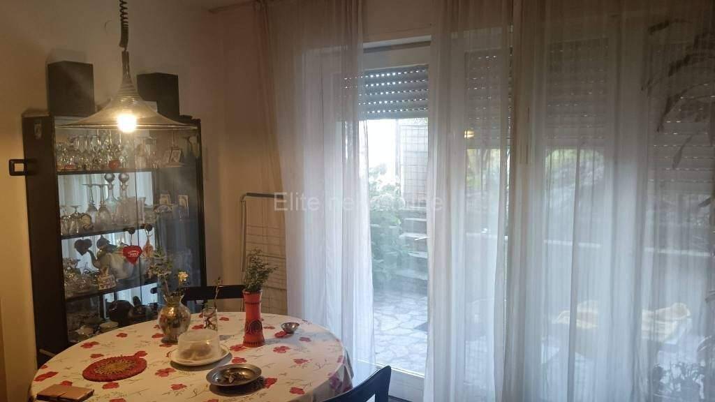 Wohnung zum Kauf 285.000 € 7 Zimmer 90 m² Rijeka
