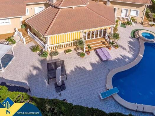 Chalet zum Kauf 1.550.000 € 3 Zimmer 340 m² Orihuela 03189