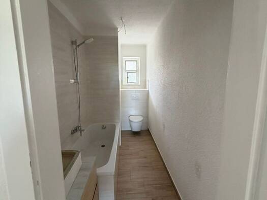 Wohnung zur Miete 470 € 3 Zimmer 74 m² Geschoss 3/4 frei ab sofort August-Bebel-Straße (Zeitz) 30 Zeitz Zeitz 06712