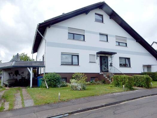 Mehrfamilienhaus zum Kauf provisionsfrei 360.000 € 14 Zimmer 358 m² 1.029 m² Grundstück Hausen Oberaula 36280