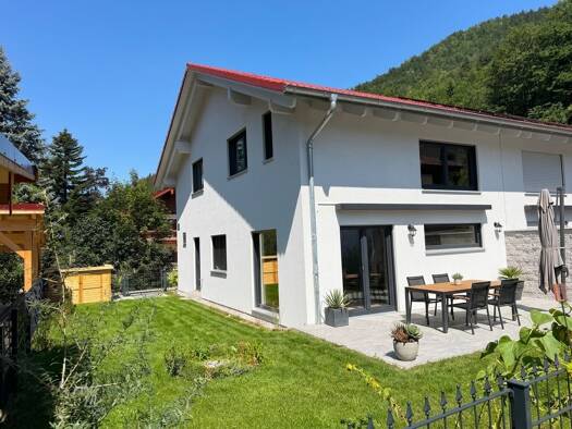 Doppelhaushälfte zum Kauf 699.000 € 4 Zimmer 114 m² 345 m² Grundstück Ruhpolding Ruhpolding 83324