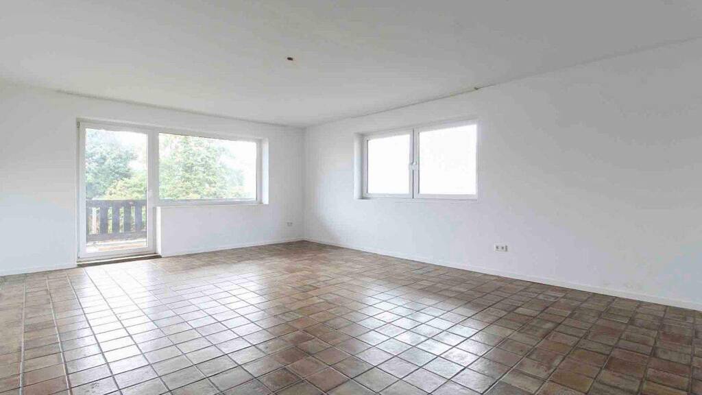 Wohnung zum Kauf provisionsfrei 255.000 € 4,5 Zimmer 171,2 m² 1. Geschoss Halle Halle (Westfalen) 33790